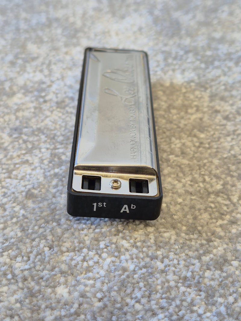 Lee Oskar Harmonica Ab - Harmonica by Tombo w/ Black Case - Image 2