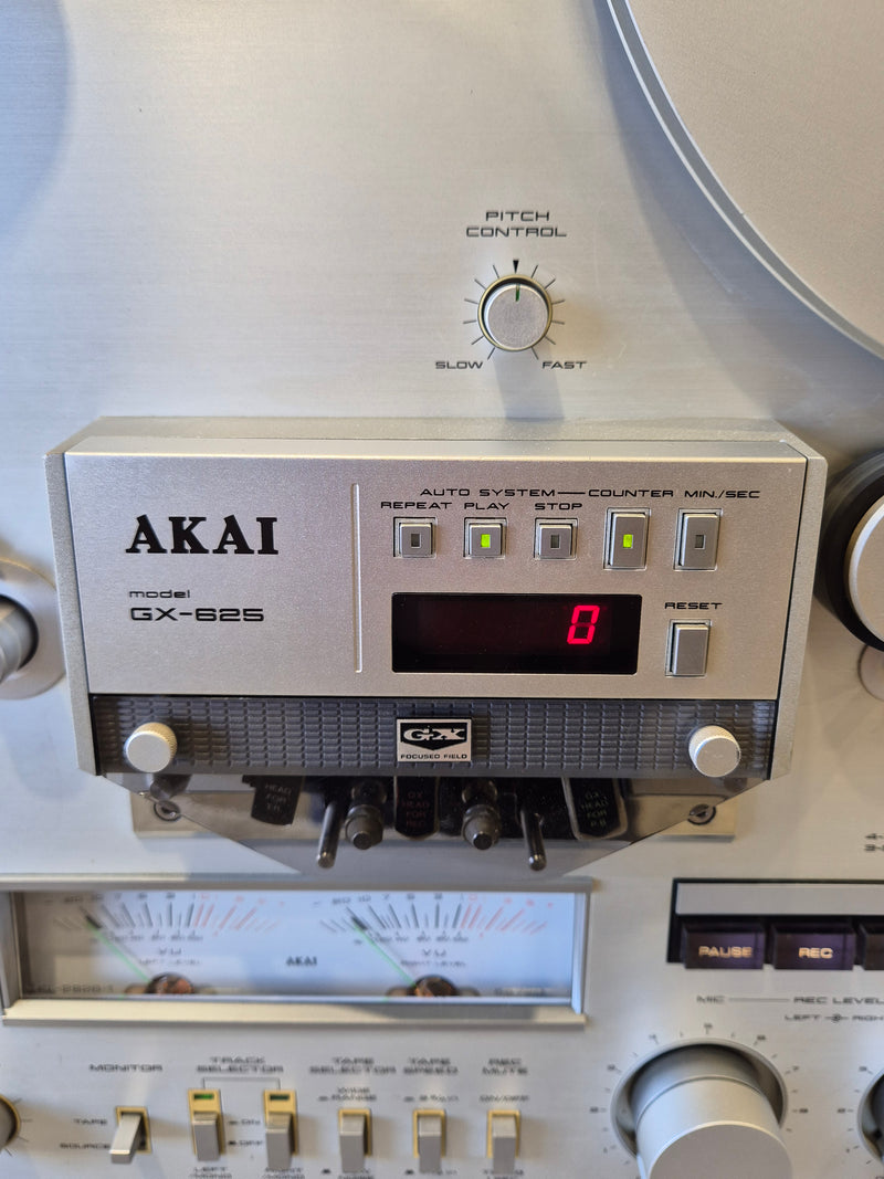 Akai GX-625 - Reel to Reel Tape Recorder - Image 2