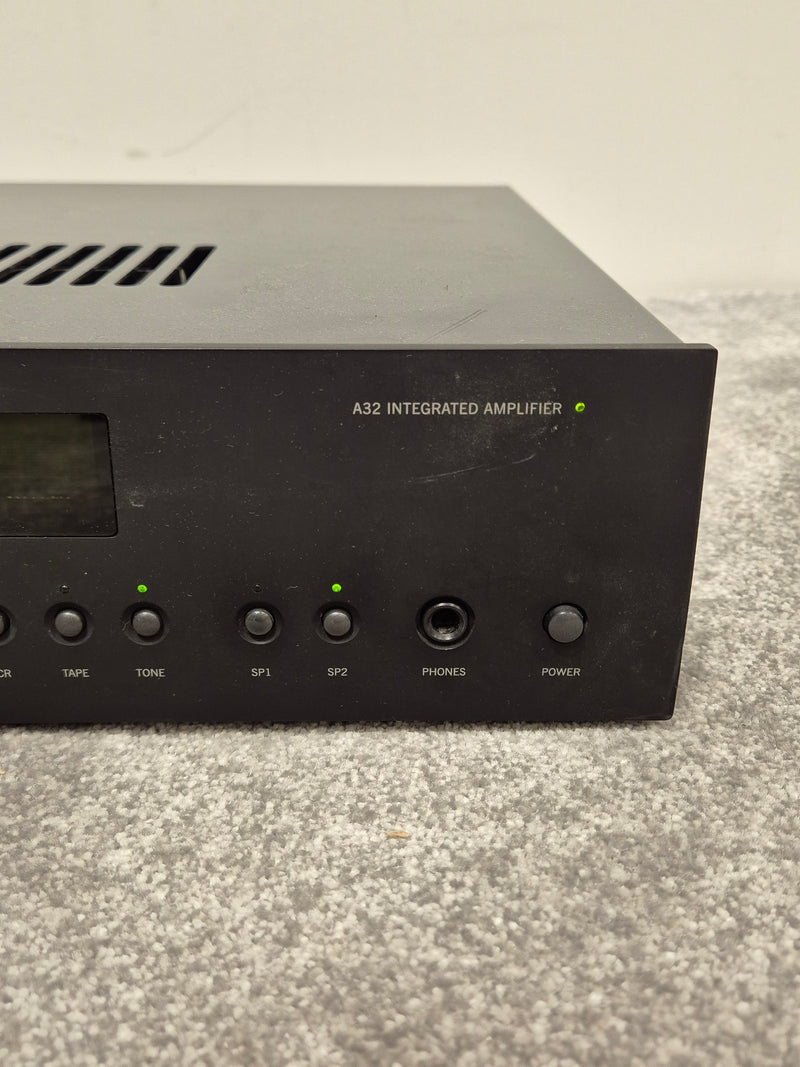 Arcam FMJ A32 - Integrated Amplifier - Image 4