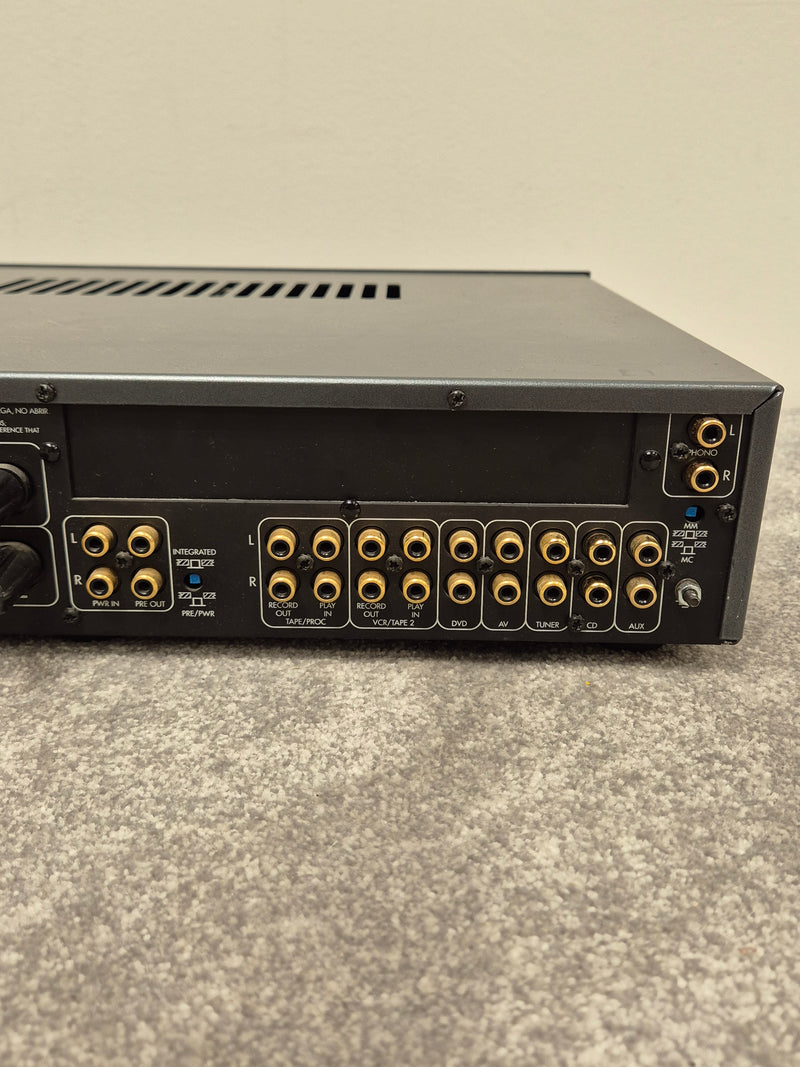 Arcam FMJ A32 - Integrated Amplifier - Image 9