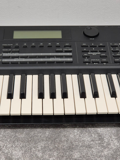 Roland XP-80 - Digital Music Workstation Synthesizer w/ Original Box Excellent