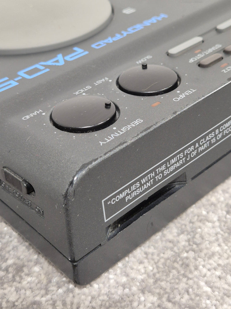Roland Handypad Pad-5 - Portable MIDI Drum Controller - Image 4