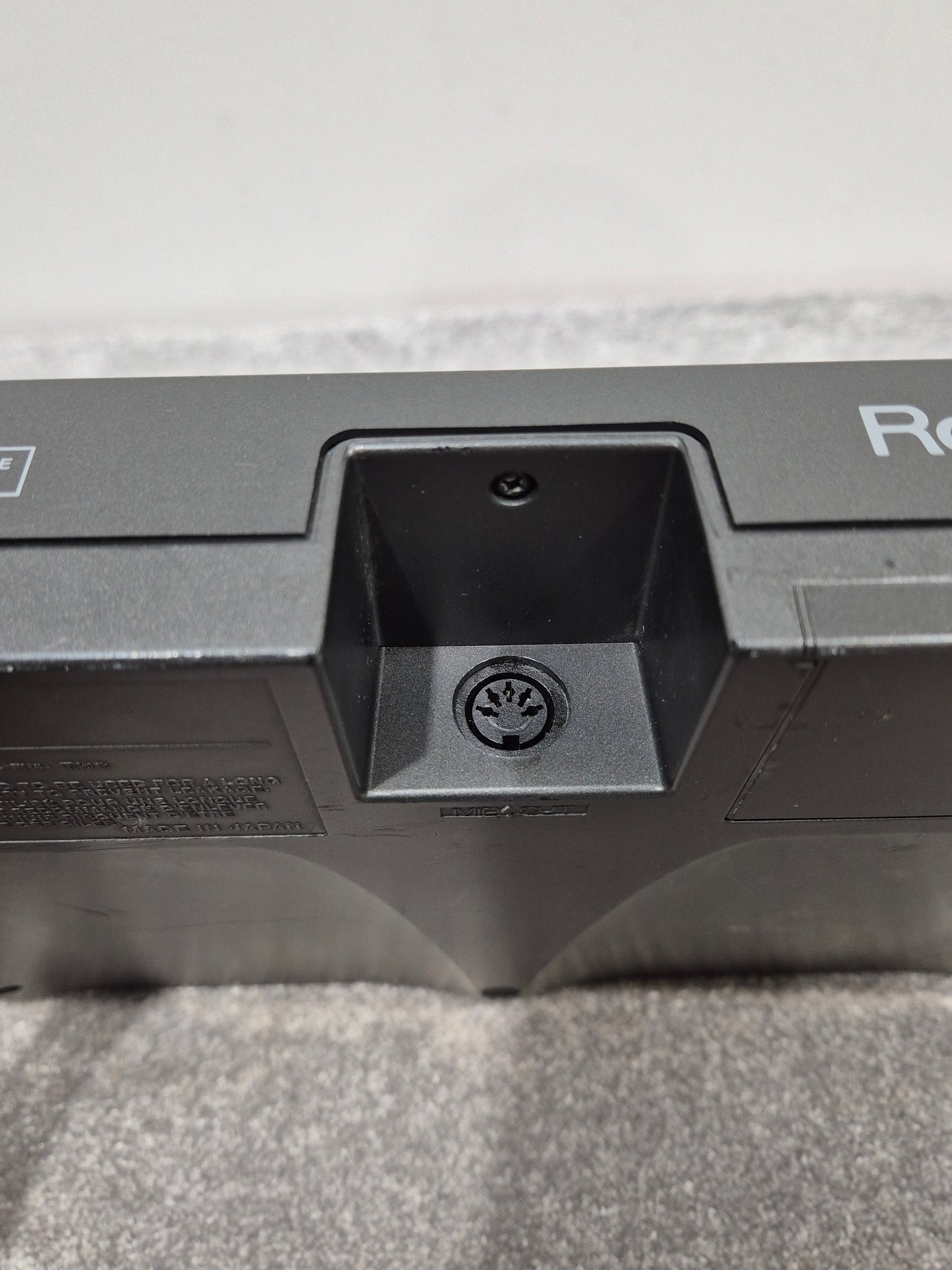Roland Handypad Pad-5 - Portable MIDI Drum Controller