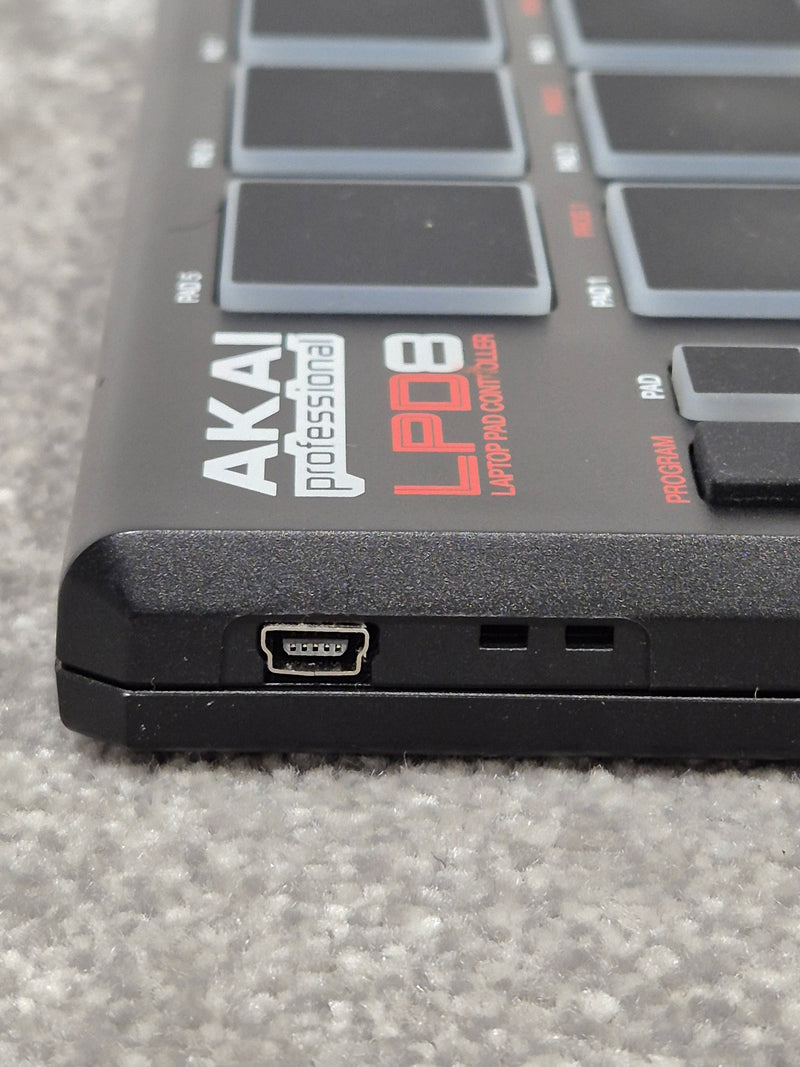 Akai LPD8 Pad Controller - Compact USB MIDI Pad - Image 7