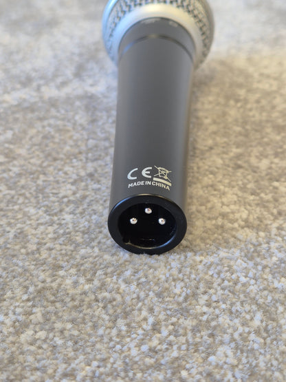 Behringer SL 84C - Dynamic Cardioid Microphone w/ Hard Case