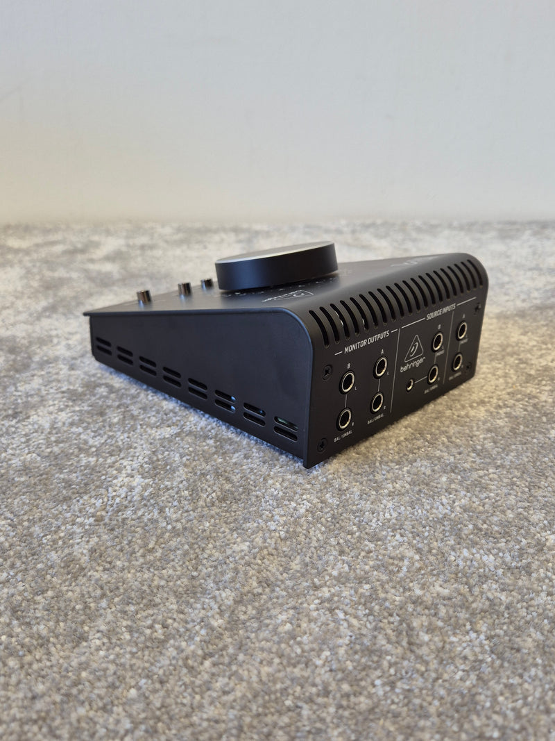 Behringer Studio M - Passive Monitor Controller w/ Original Box - Image 5