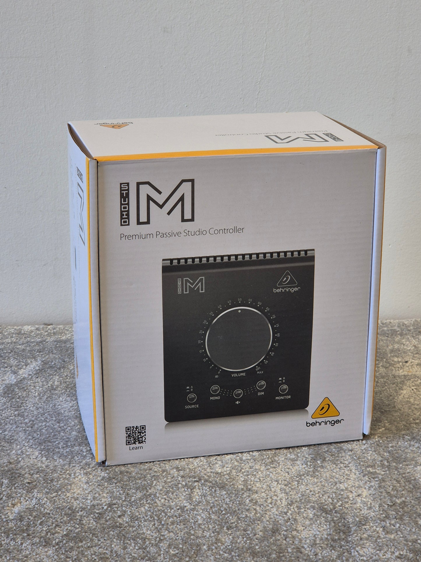 Behringer Studio M - Passive Monitor Controller w/ Original Box