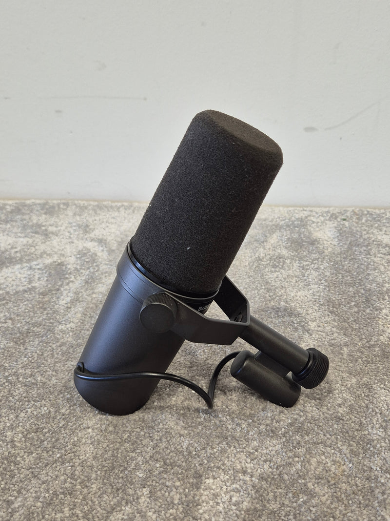 Shure SM7B - Dynamic Microphone w/ Original Box - Image 1