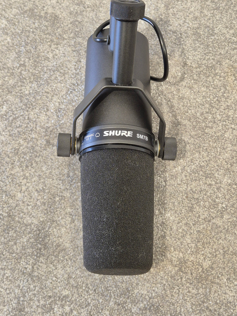 Shure SM7B - Dynamic Microphone w/ Original Box - Image 3