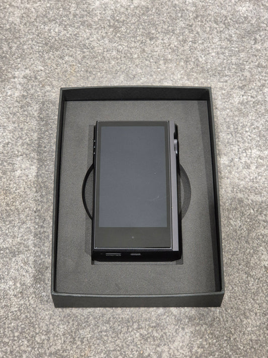 Astell & Kern Kann MAX 64GB - High-Resolution Audio Player w/ Original Box