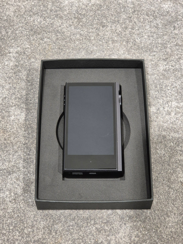 Astell & Kern Kann MAX 64GB - High-Resolution Audio Player w/ Original Box