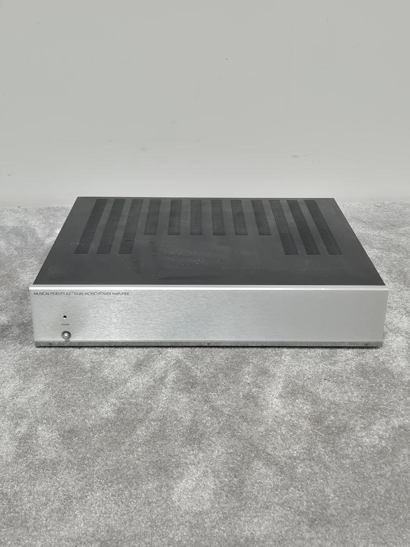 Musical Fidelity A3cr Dual Mono Amplifier - Audio Amplifier - Image 1