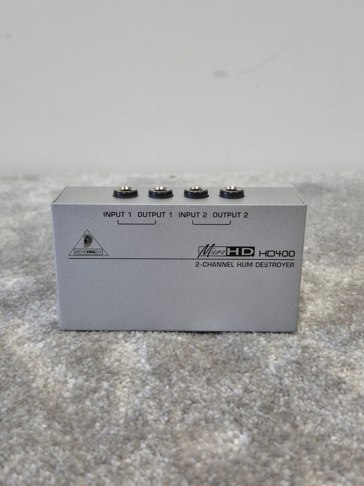 Behringer MicroHD HD400 - Hum Destroyer