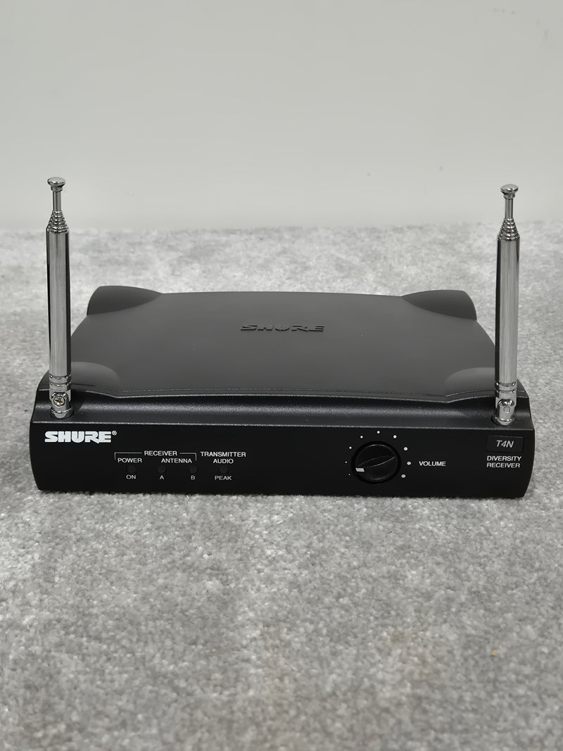 Shure T4N/SM58 - Wireless Handheld Microphone System w/ Case - Image 2
