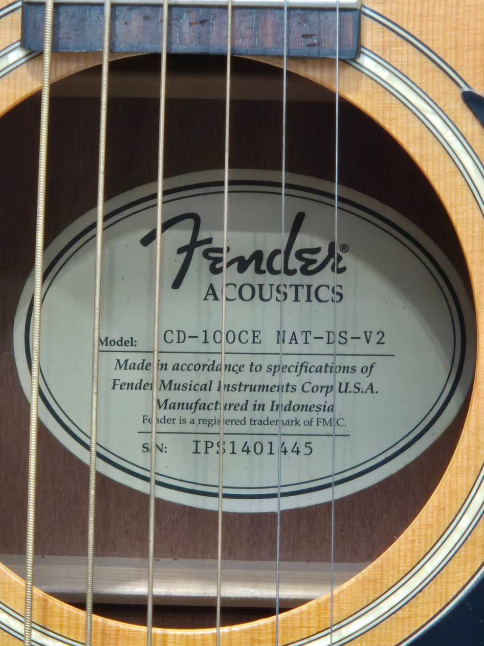 Fender CD-100 NAT-DS-V2 - Electro Acoustic Guitar – Audio Trader