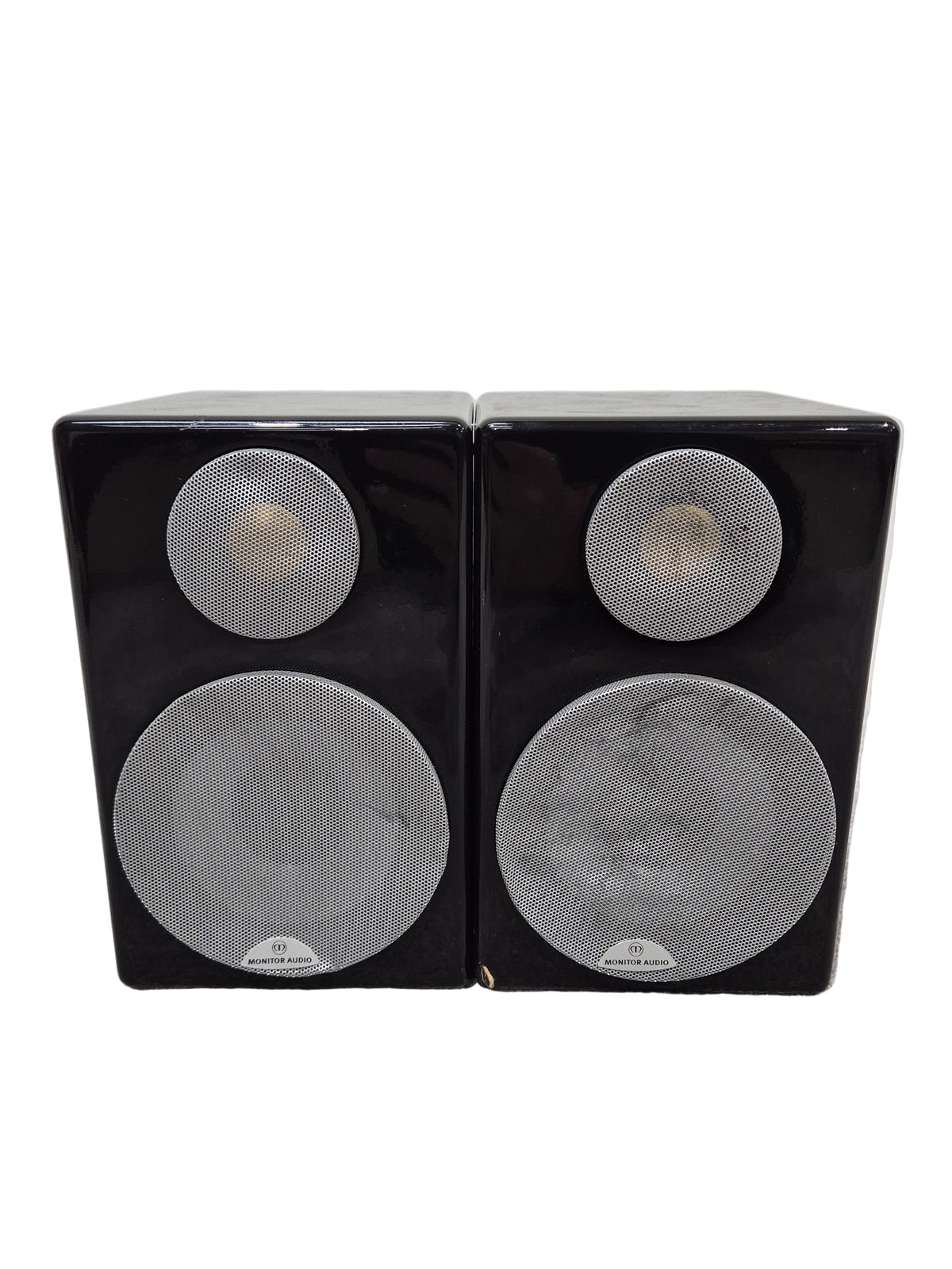 Pair of Monitor Audio Radius 90 Bookshelf Speakers – Good Condition – Fully Tested
