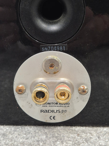 Pair of Monitor Audio Radius 90 Bookshelf Speakers – Good Condition – Fully Tested