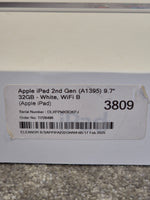 Apple iPad 2nd Gen - 9.7-inch 32GB w/ Original Box - Image 4