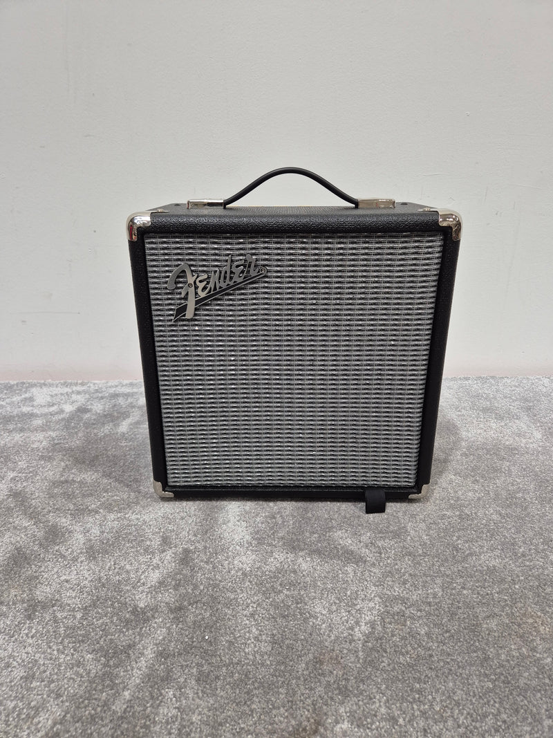 Fender Rumble 15 Bass Combo Amplifier - Image 1