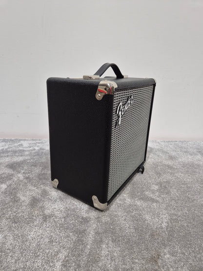 Fender Rumble 15 Bass Combo Amplifier