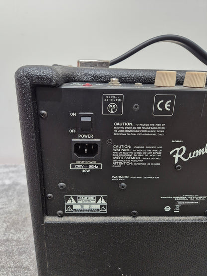 Fender Rumble 15 Bass Combo Amplifier