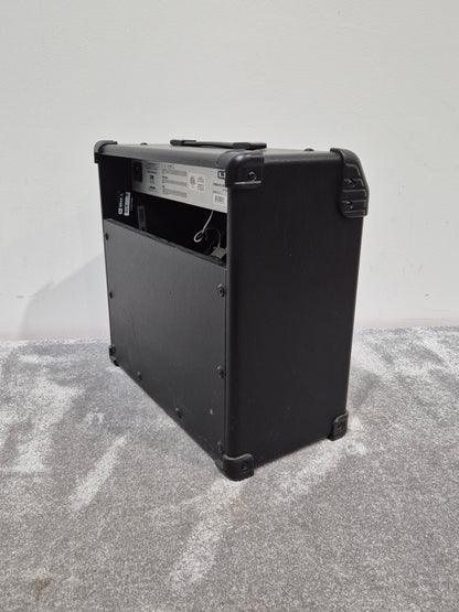 Line 6 Spider IV 30 - Combo Guitar Amplifier w/ Footswitch