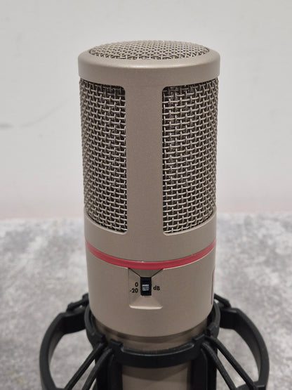 AKG SolidTube - Diaphragm Condenser Microphone w/ Flight Case