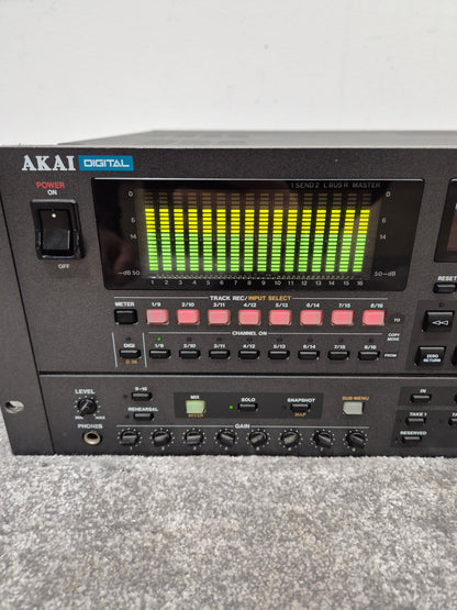 Akai DR16 - 16-Track Digital Hard Disk Recorder