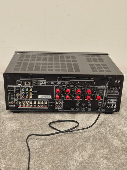 Onkyo TX-NR646 - 7.2-Channel AV Receiver - Very Good