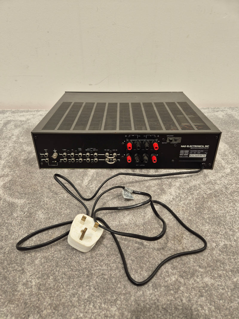 NAD 3130 Amplifier - Stereo Integrated Amplifier - 30-watts Per Channel - Image 7