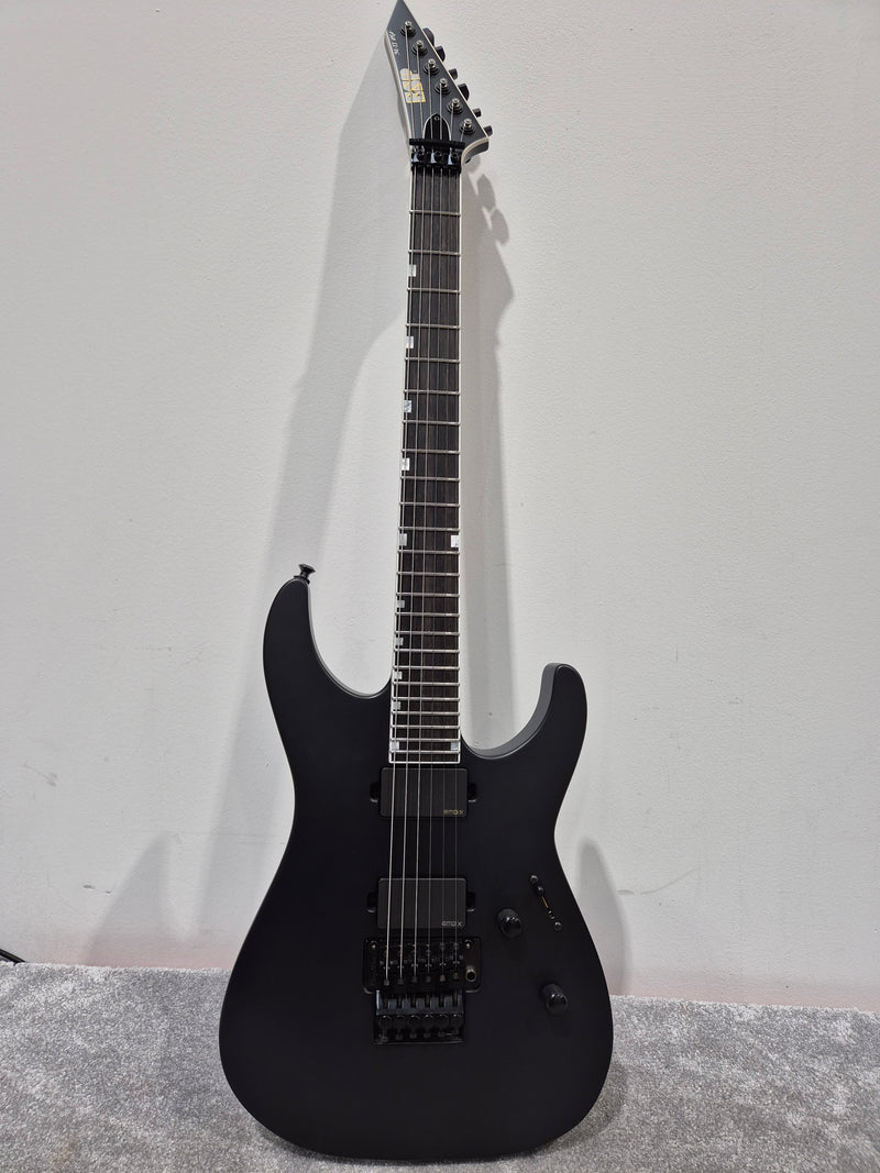 ESP M-II USA - Electric Guitar w/ ESP Hard Case - Excellent - Image 5