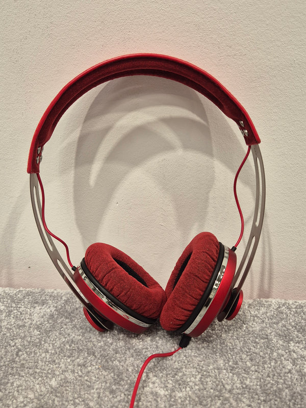 Sennheiser Momentum - On-Ear Headphones w/ Soft Case - Excellent