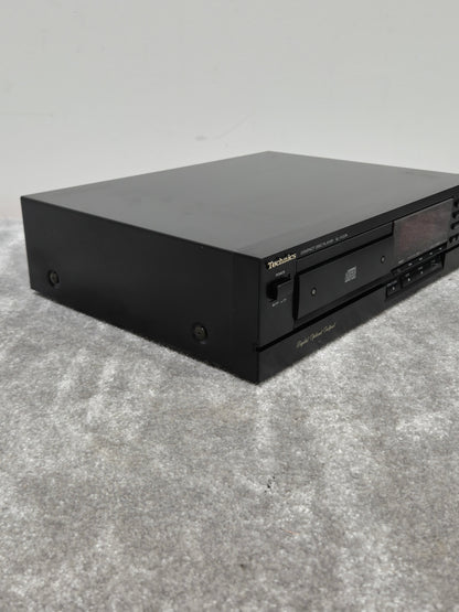 Technics SL-PJ37A - Compact Disc Player - Excellent