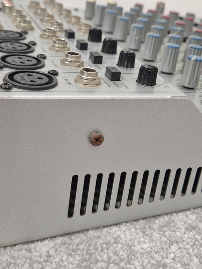 Behringer Eurorack MX1604A - 16-Channel Mixer - Excellent