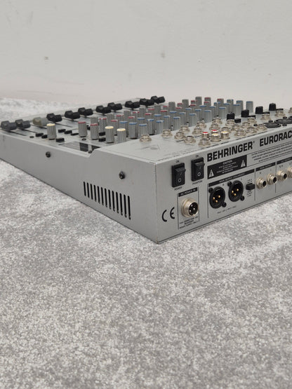 Behringer Eurorack MX1604A - 16-Channel Mixer - Excellent