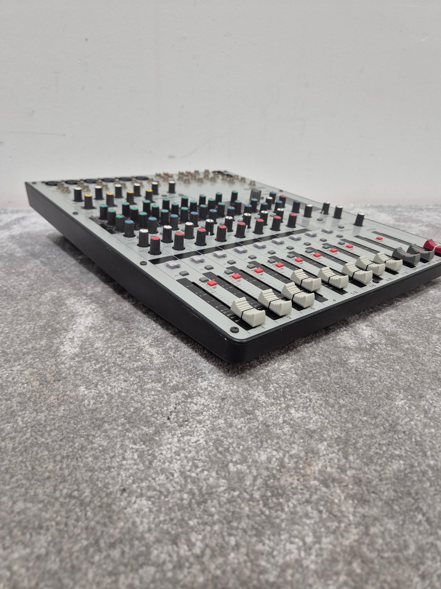 Yamaha MW12CX - 12-Channel USB Mixer - Versatile Audio Solution - Excellent w/ Power Supply