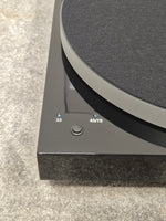 PRO-JECT X1 Belt Drive Turntable - Audiophile Quality - Excellent w/ Original Box & Power Supply - Image 4
