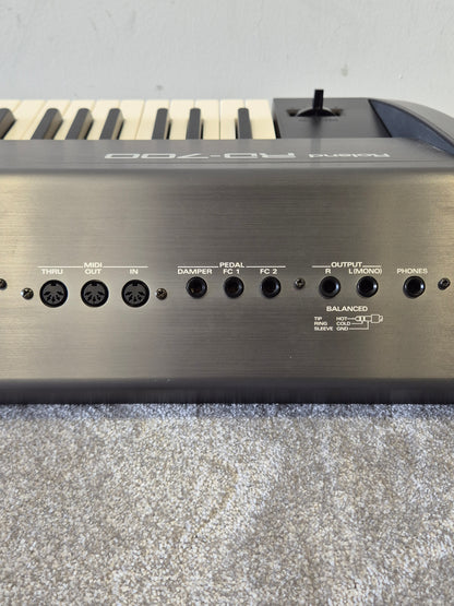 Roland RD-700 - Digital Stage Piano (Read Description)