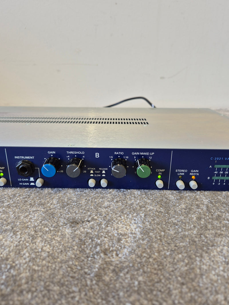 TL Audio C-2021 Valve Compressor - Dual-Channel Compressor - Image 3