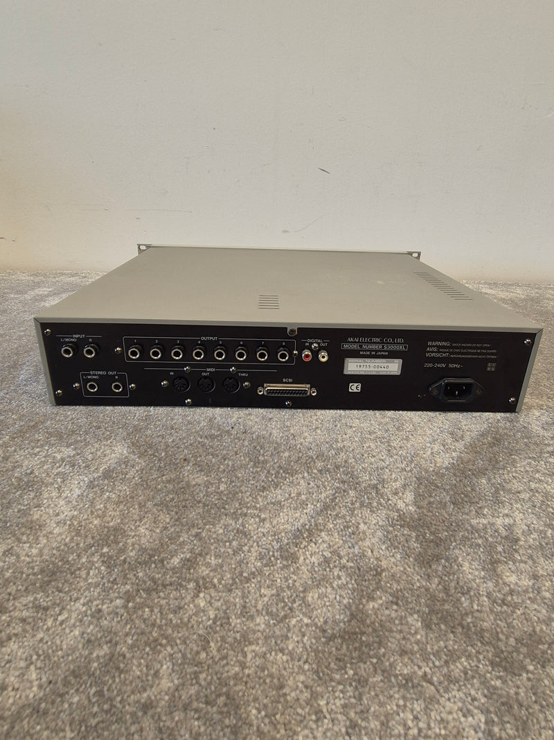 Akai S3000XL - Professional Sampler - Spares or Repair - Image 8