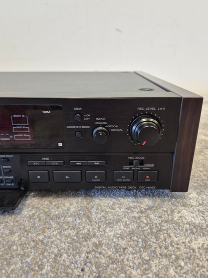 Sony DTC-60ES - DAT Player/Recorder
