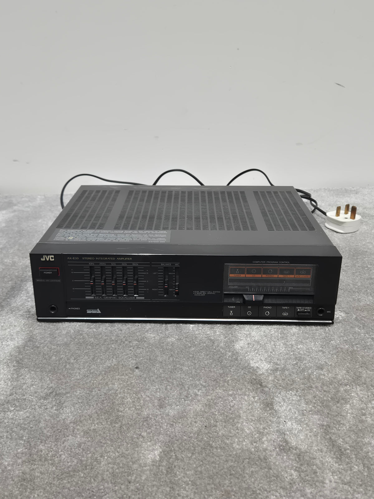 JVC AX-E33 - Stereo Integrated Amplifier - Excellent