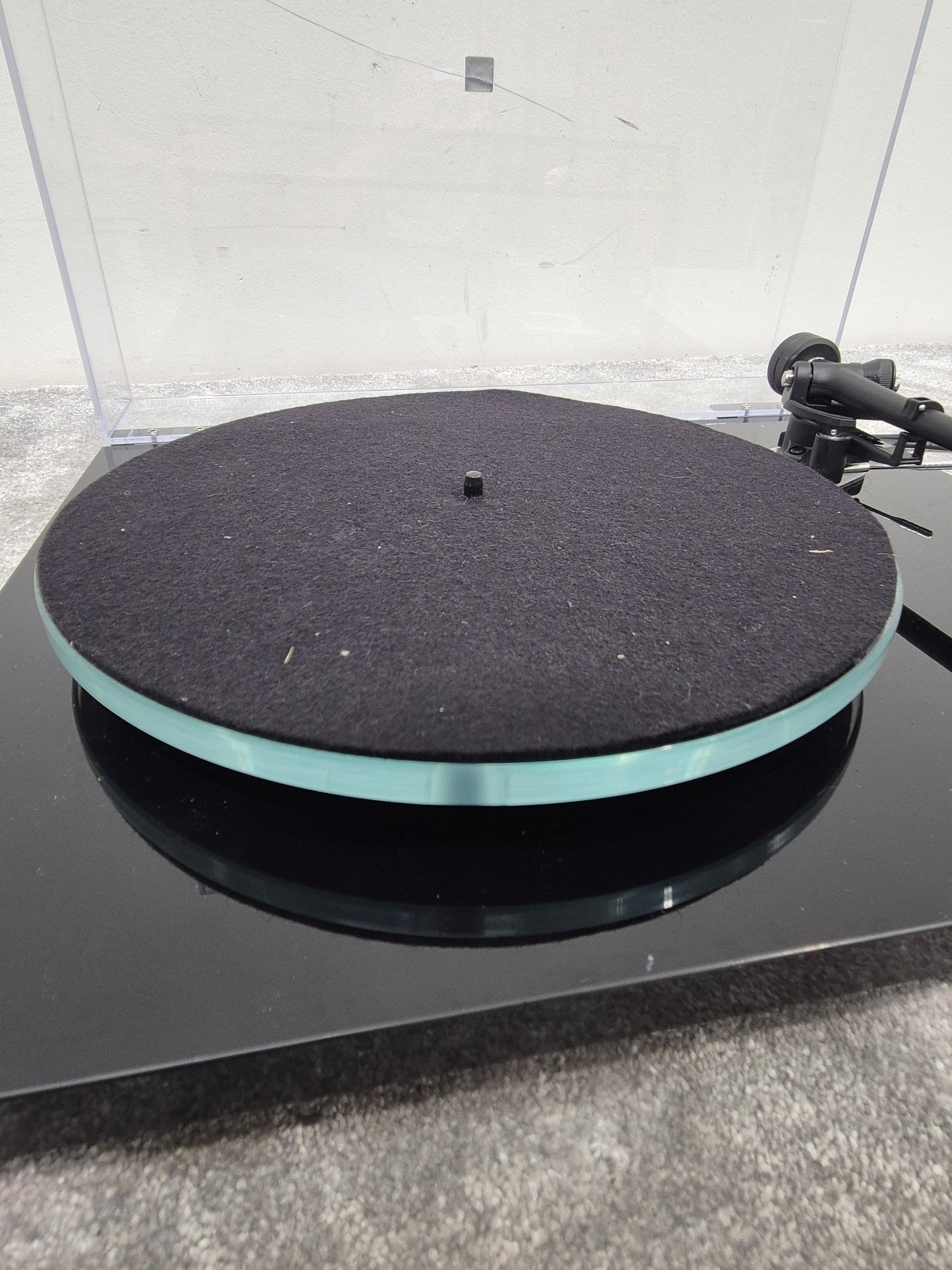 Rega Planar 3 - Lightweight Turntable (Spares or Repairs)