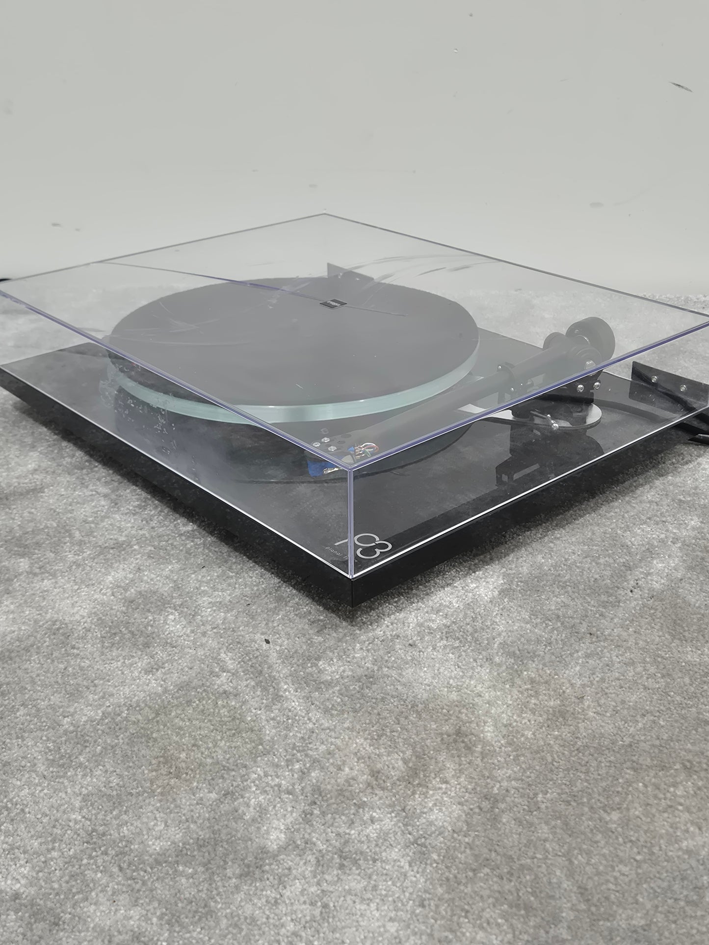 Rega Planar 3 - Lightweight Turntable (Spares or Repairs)
