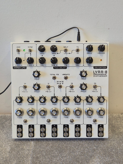 SOMA Laboratory Lyra-8 - Organismic Synthesizer w/ Soft Case - Excellent