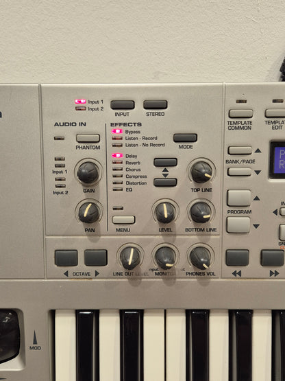 Novation X-Station 61 - Virtual Analog Synthesizer w/ Soft Bag