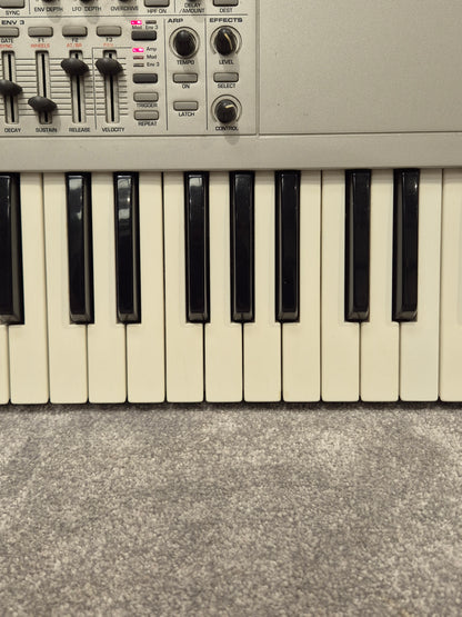 Novation X-Station 61 - Virtual Analog Synthesizer w/ Soft Bag