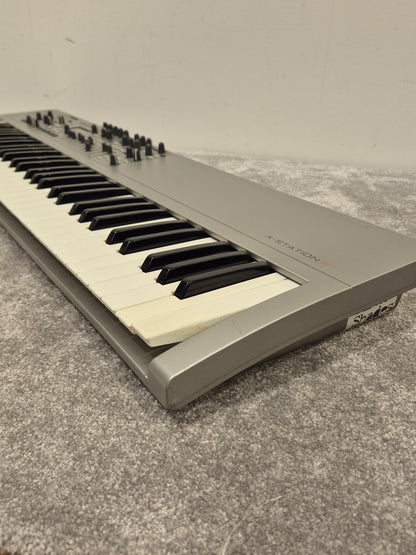Novation X-Station 61 - Virtual Analog Synthesizer w/ Soft Bag