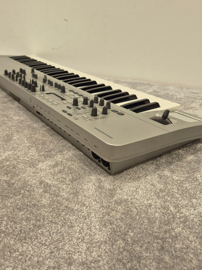 Novation X-Station 61 - Virtual Analog Synthesizer w/ Soft Bag