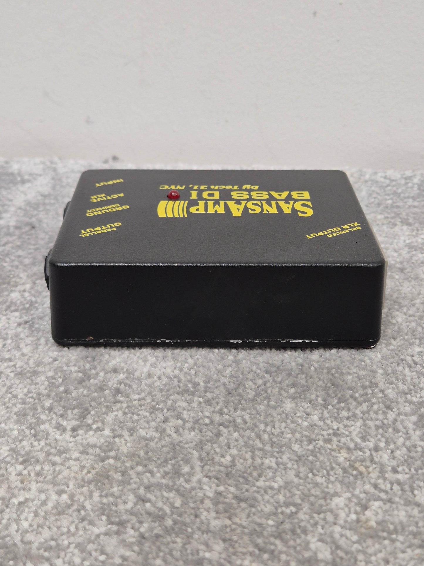SansAmp Bass DI by Tech 21 - Bass Preamp DI Box (Possibly Pre Production or Prototype) - Good